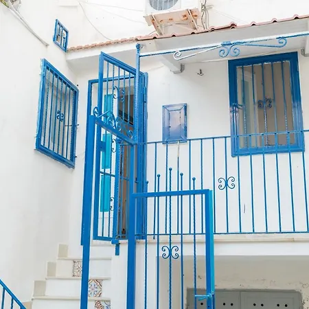 Al Faro Old Street Apartment
